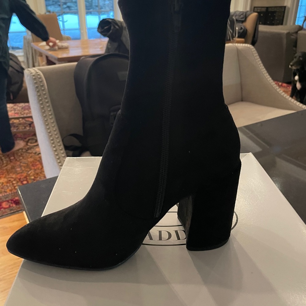 Steve Madden Pointed Toe Booties - Picture 5 of 6